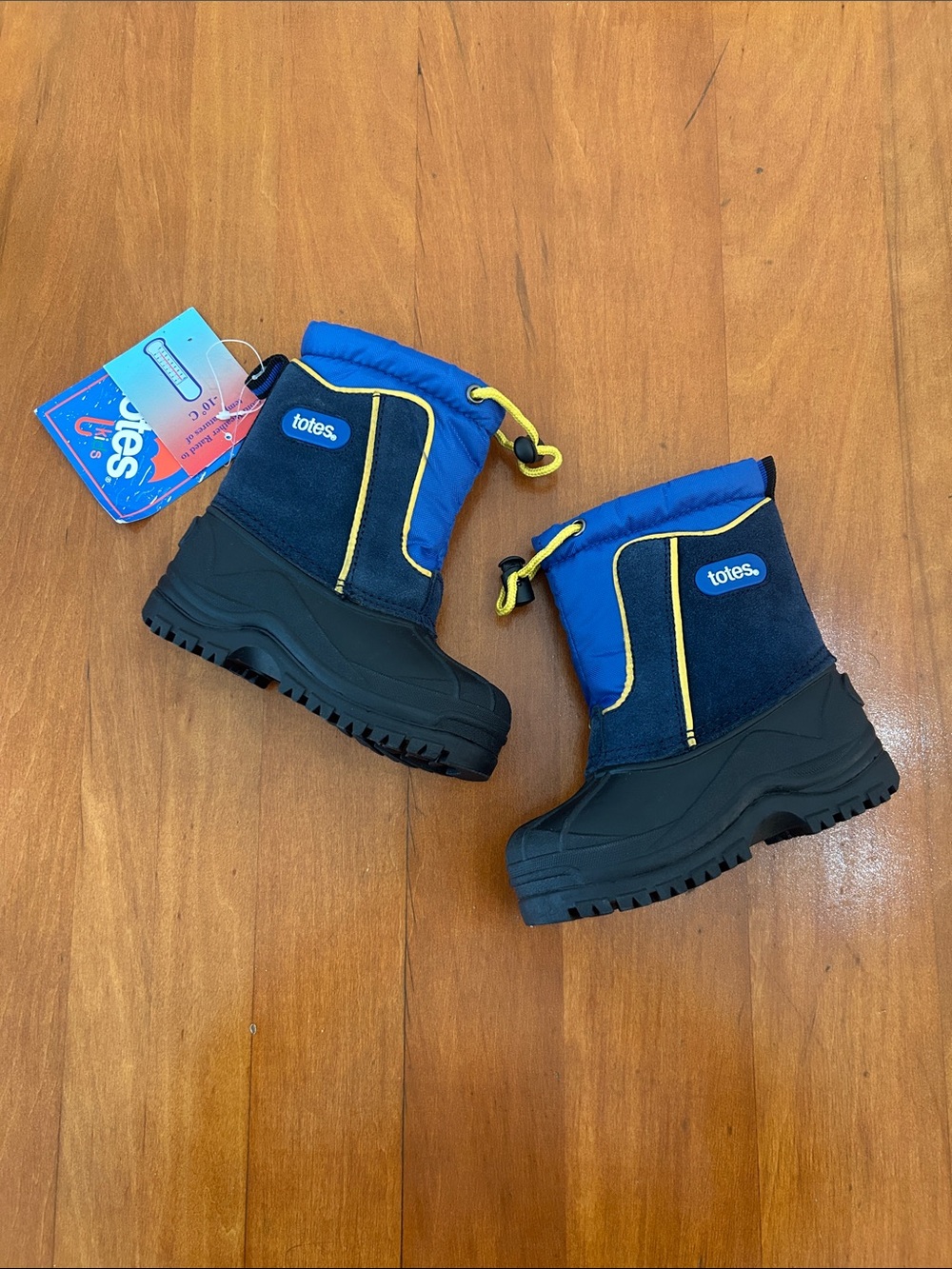 NWT Totes Kids Snow Drift Waterproof Winter Snow Boots Size 7M (toddler)